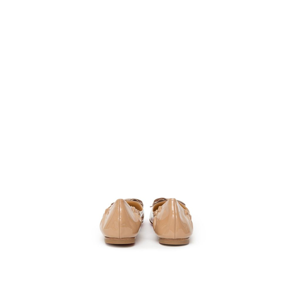 Bout de ballet en cuir verni beige