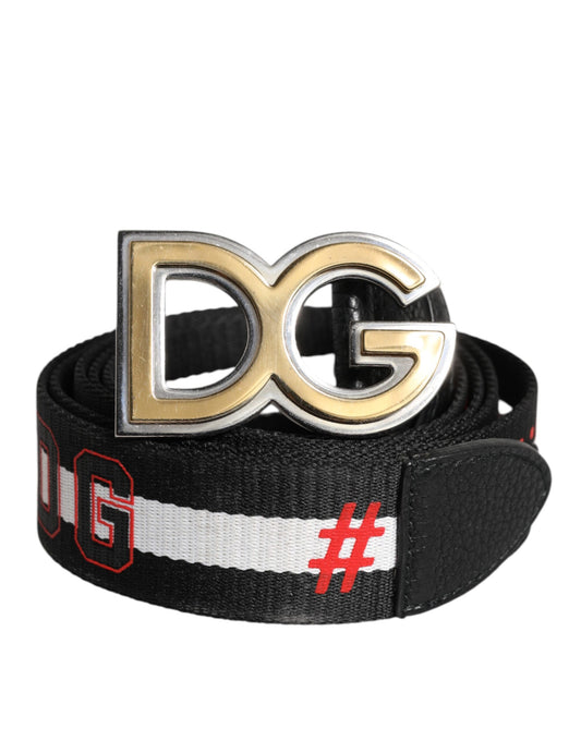 حزام Dolce &amp; Gabbana الأسود والأبيض المطبوع مزود بإبزيم معدني يحمل شعار العلامة التجارية.