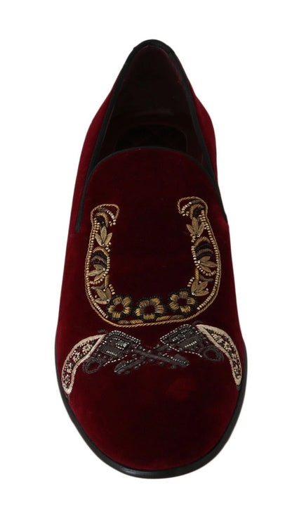 Mocassins en velours bordeaux Dolce &amp; Gabbana, chaussures fer à cheval Gun