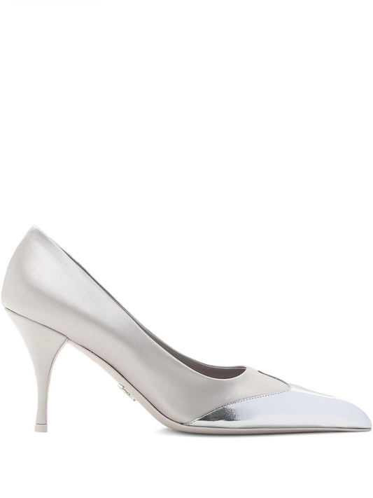 Prada Pumps aus Satin und metallischem Silberleder