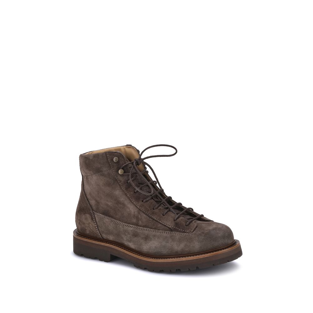 Bottes en daim à hauteur de la cheville