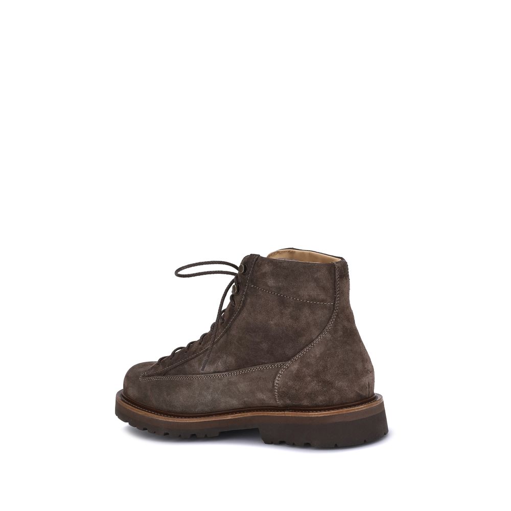 Bottes en daim à hauteur de la cheville