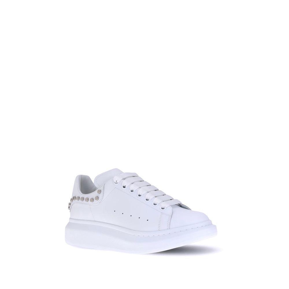 Alexander McQueen Sneakers aus Leder mit Nieten
