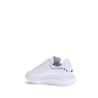 Alexander McQueen Sneakers aus Leder mit Nieten