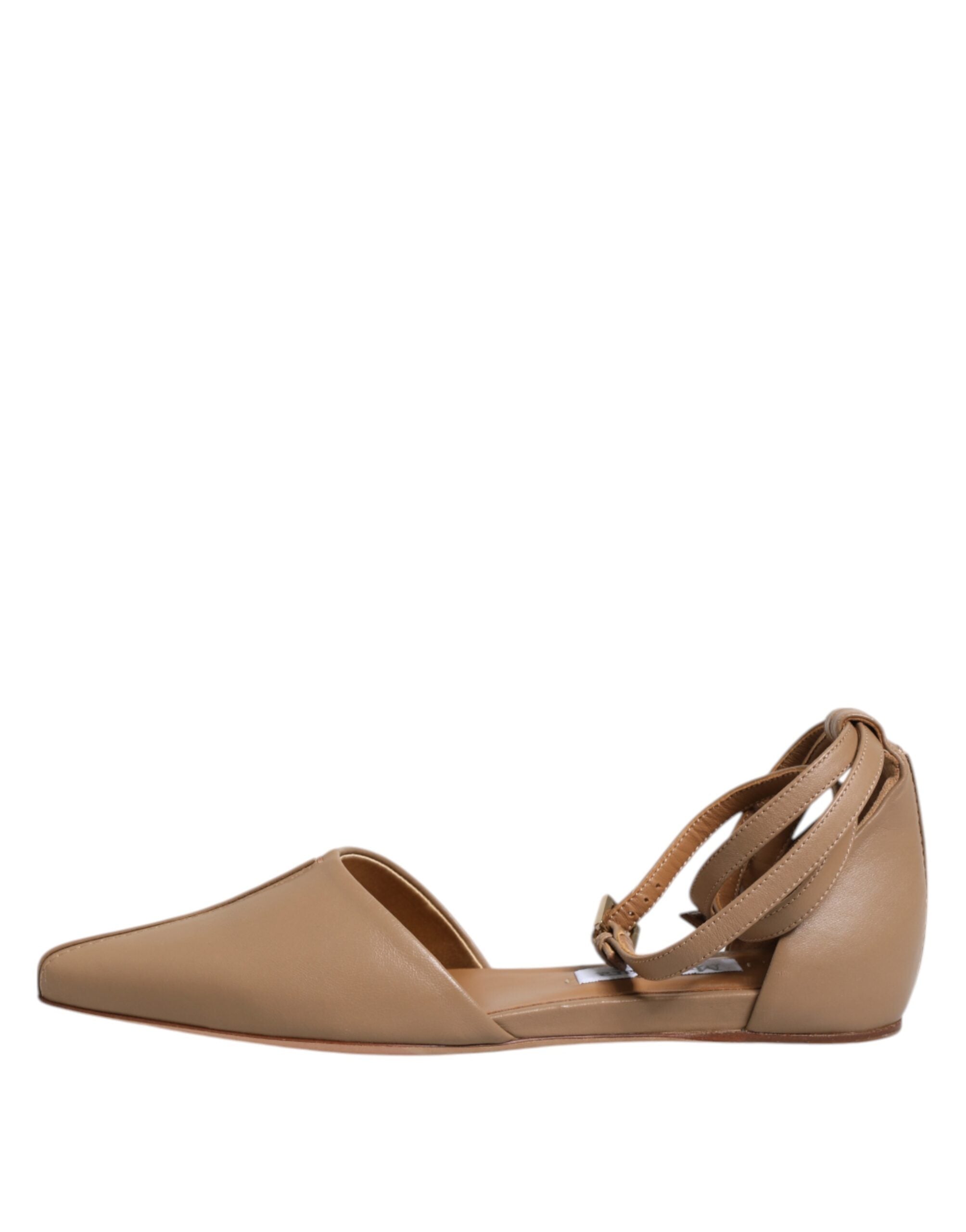 Sandales en cuir beige à bout pointu, ballerines plates.