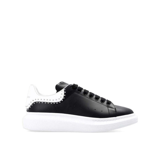 Alexander McQueen – Übergroße Sneakers mit Nieten