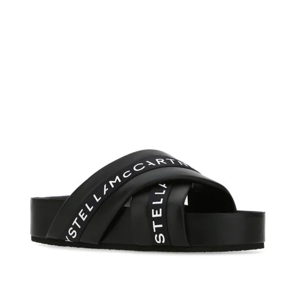 Chaussons avec logo