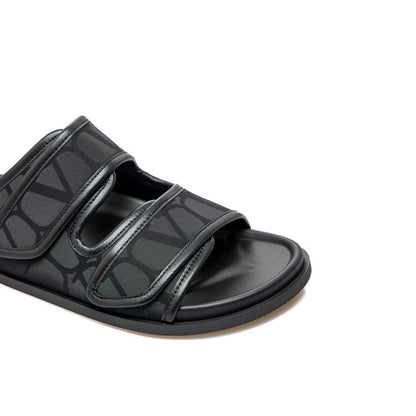 Valentino Garavani – Flache Sandalen „Toile Iconographe“