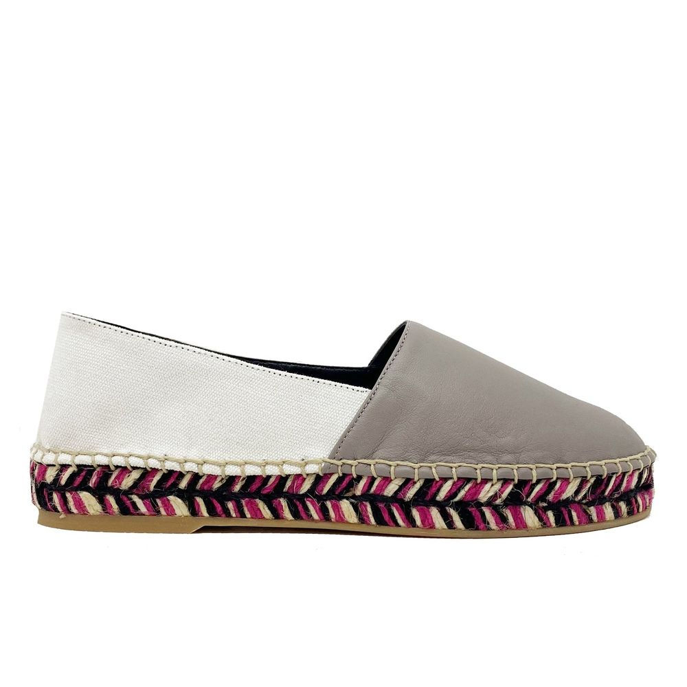 Cremefarbene Espadrilles aus Leder