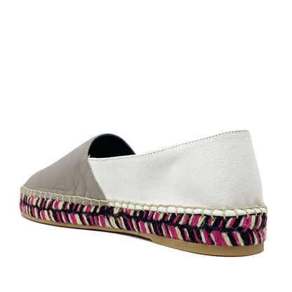 Cremefarbene Espadrilles aus Leder