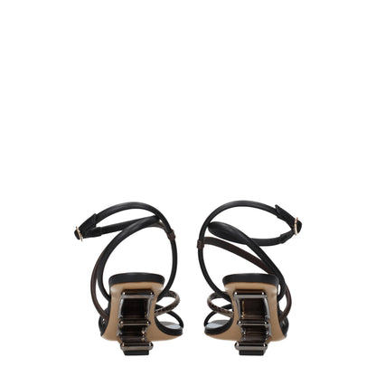 Fendi – Flache Sandalen aus mehrfarbigem Leder