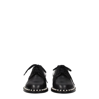Stuart Weitzman – Oxfords und Derbys aus schwarzem Leder