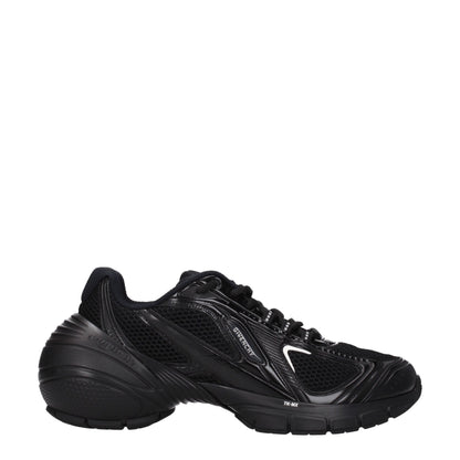 Givenchy – Sportliche Sneaker aus schwarzem Stoff