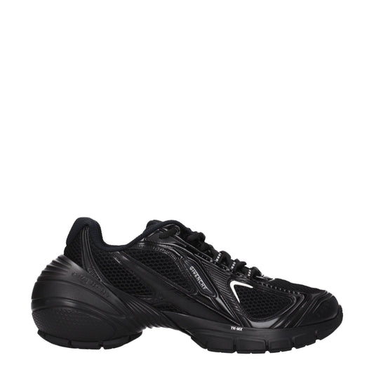 Givenchy – Sportliche Sneaker aus schwarzem Stoff