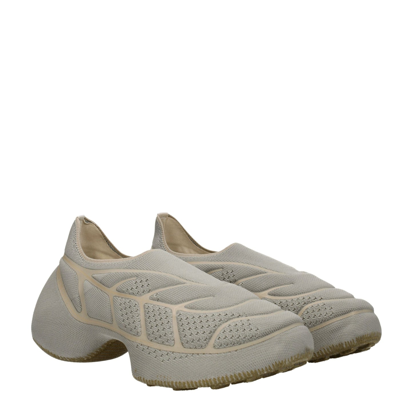 Sportliche Sneakers aus grauem Stoff von Givenchy