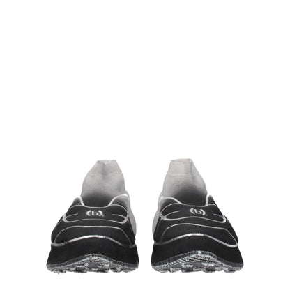 Givenchy – Sportliche Sneaker aus schwarzem Stoff