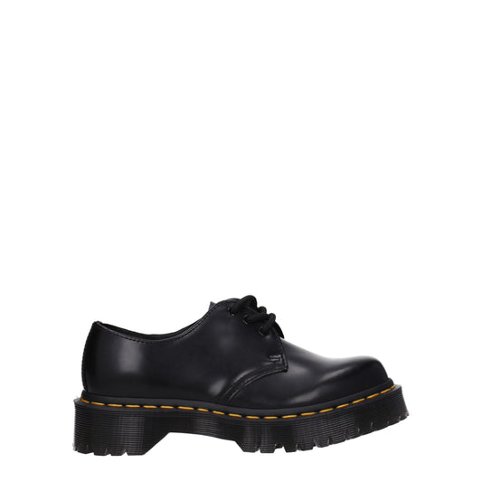 Dr. Martens Oxfords et Derbies en cuir noir