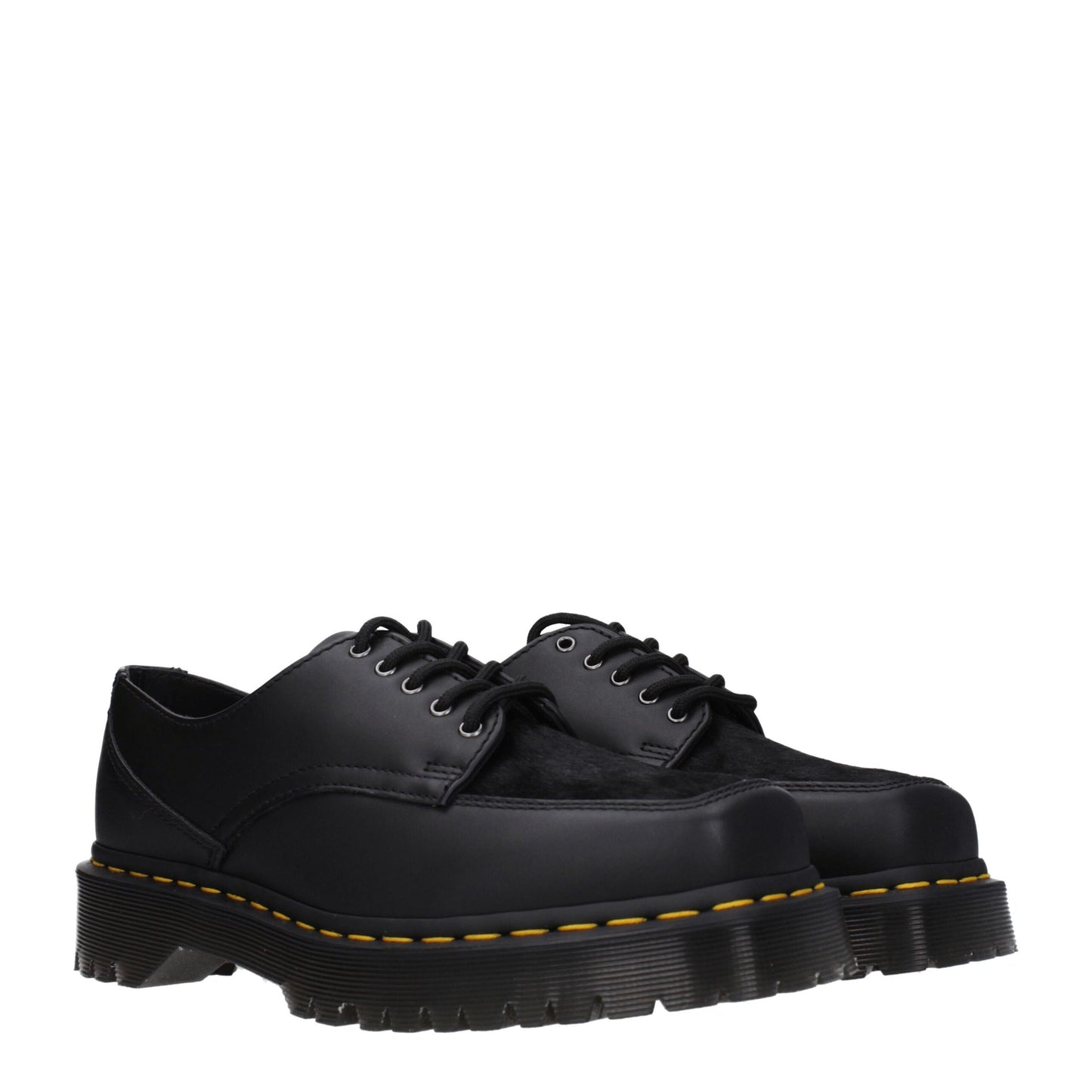 Dr. Martens Oxfords et Derbies en cuir noir