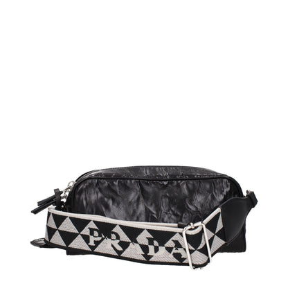 Sacs à bandoulière en cuir noir Prada