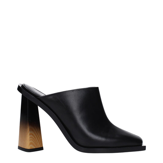 Givenchy – Schwarze Lederpantoletten