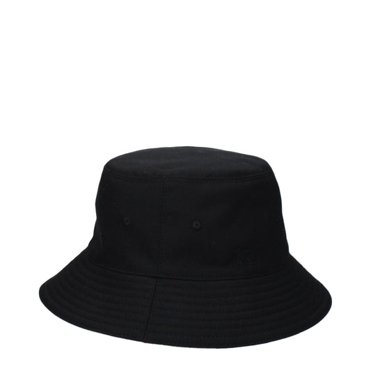Bobs Burberry en tissu noir