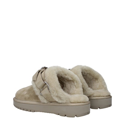 Burberry Grüne Leder-Slipper-Sandalen