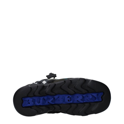 Slip-On-Loafer aus grünem Stoff von Burberry