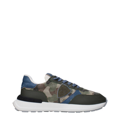 Philippe Model – Sportliche Sneakers aus grünem Stoff