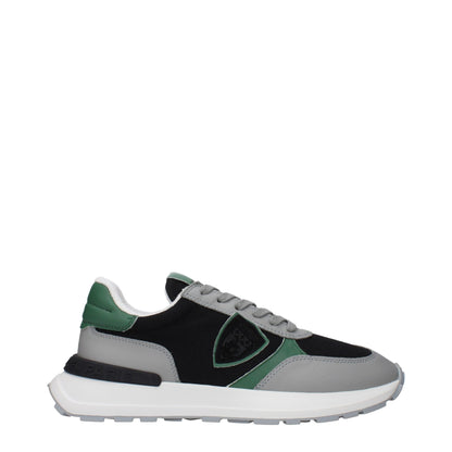 Philippe Model – Sportliche Sneakers aus schwarzem Stoff