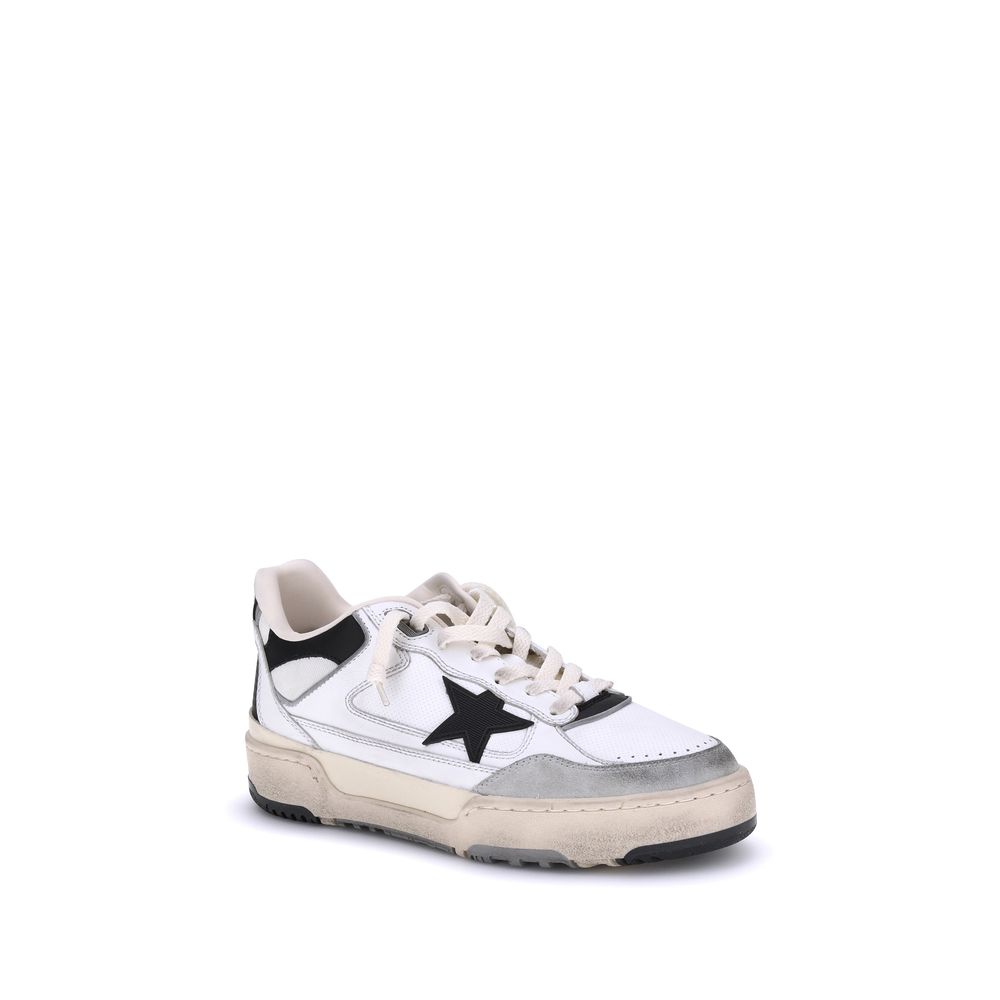 Quarante-deux paires de baskets