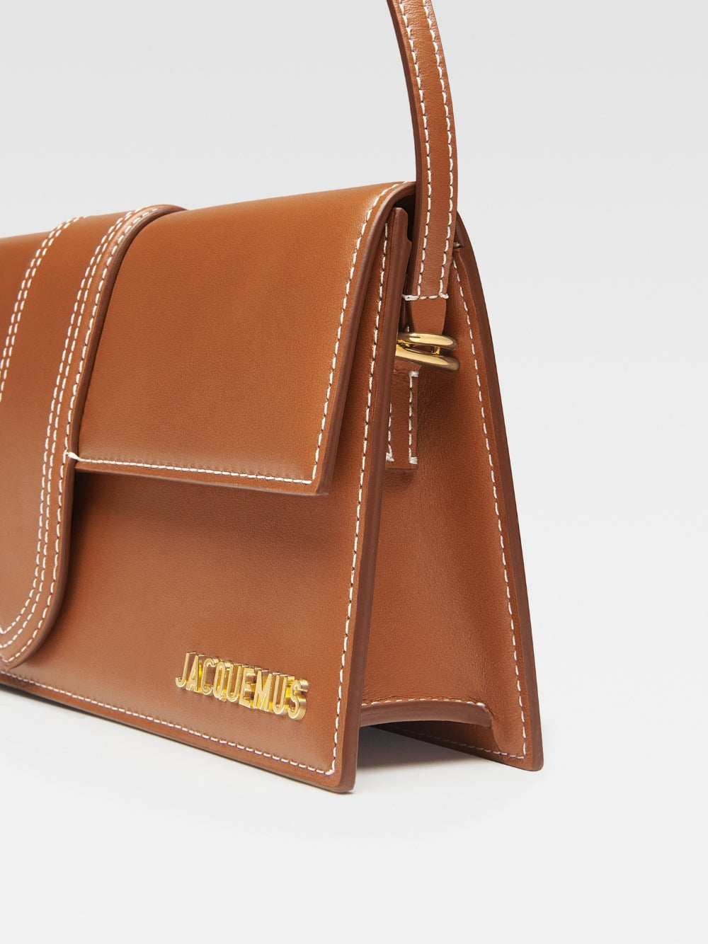 Sac long marron Le Bambino de Jacquemus