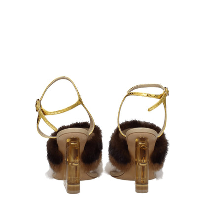 Fendi – Strap-On-Sandalen aus braunem Nerz