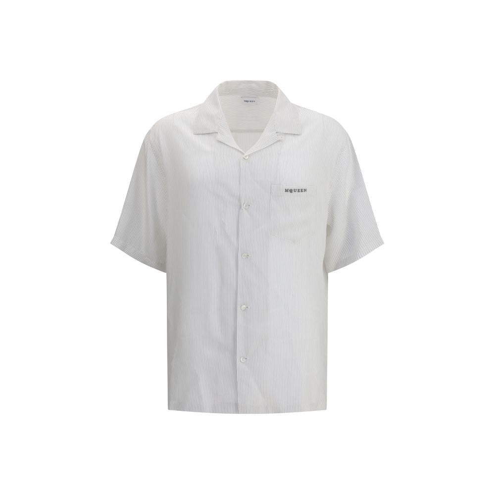 Chemise à fines rayures