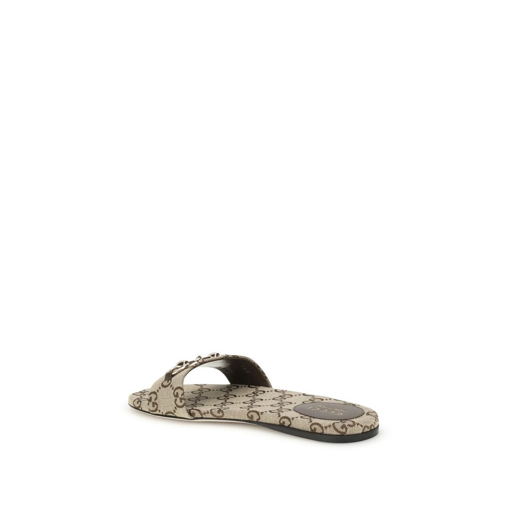 Hausschuhe aus GG-Canvas von Gucci