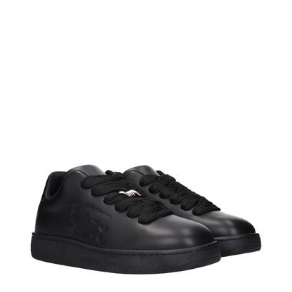 Burberry – Niedrige Sneakers aus schwarzem Leder