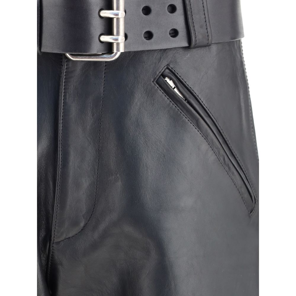 Saint Laurent Hose aus gehämmertem Leder mit Gürtel