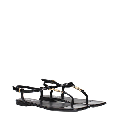Versace Zehentrenner aus schwarzem Leder