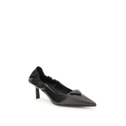 Escarpins en cuir avec logo Prada