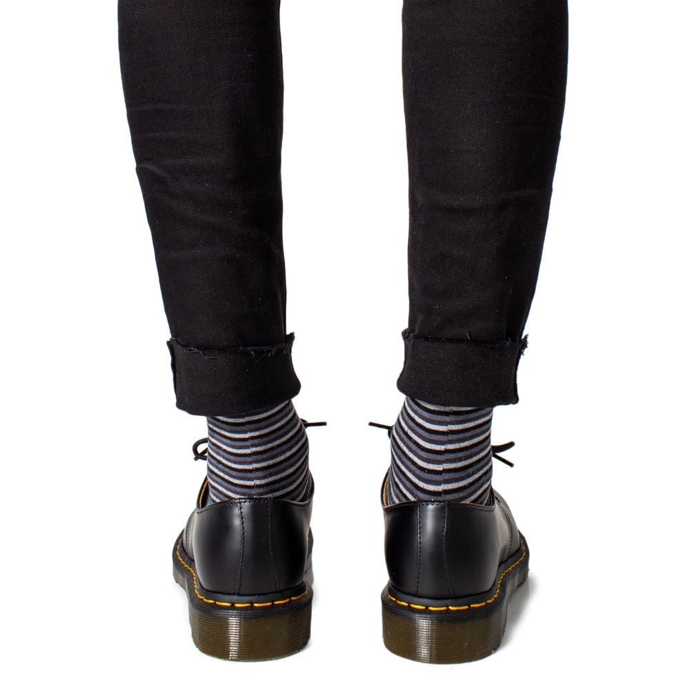 Dr. Martens Oxfords et Derby en cuir noir