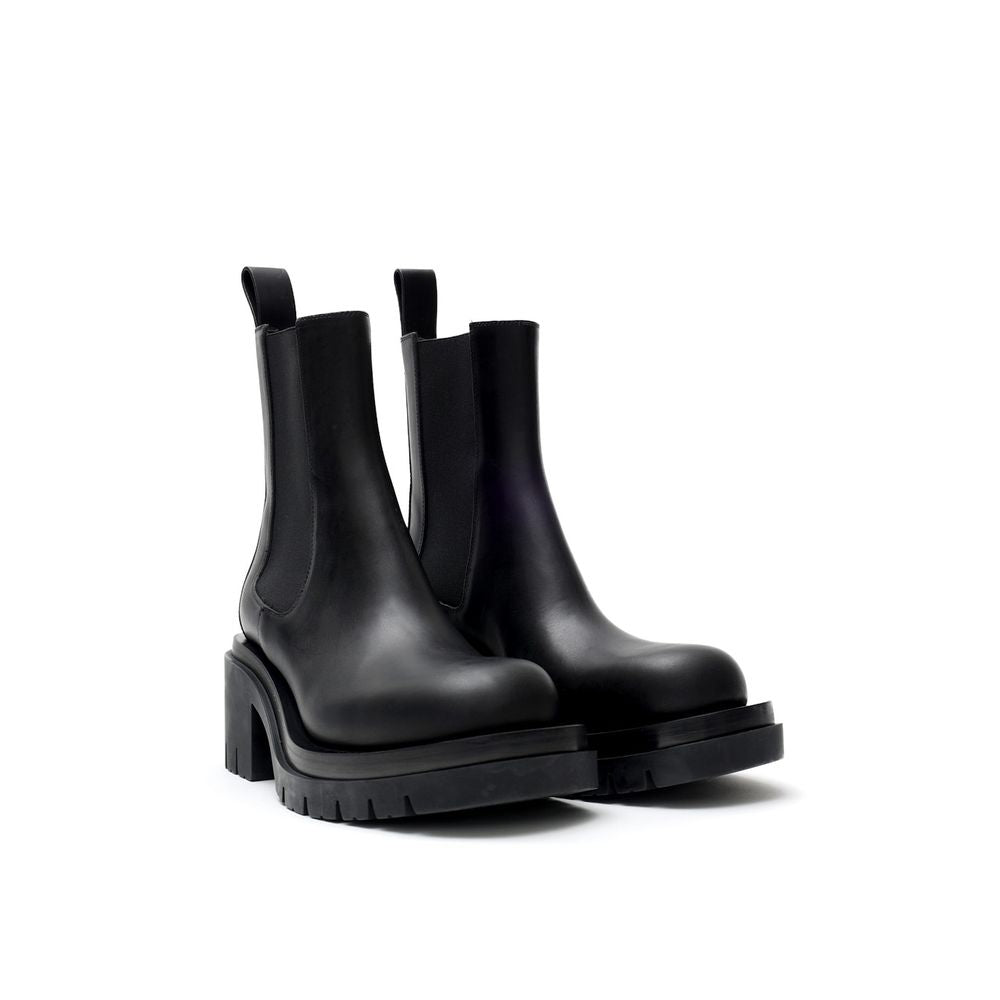 Botte en cuir noir