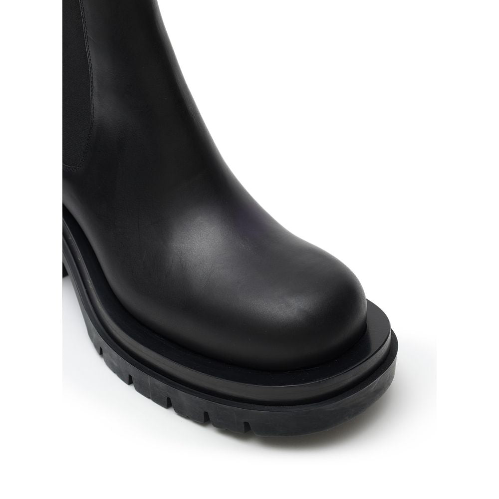 Botte en cuir noir